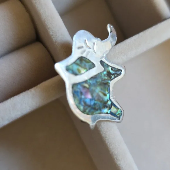 Sterling Elephant Brooch with Abalone Inlay - Picture 4 of 7